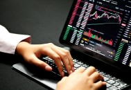 一家纳斯达克上市公司在公布10亿美元BNB代币购买计划后，其股价飙升超过100%
