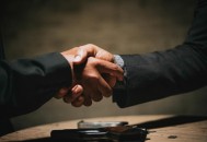 比特币在伊朗/以色列停火报道中突破106,000美元